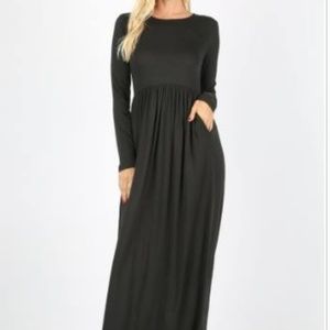 Zenana Outfitters Long Sleeved Black Maxi Dress